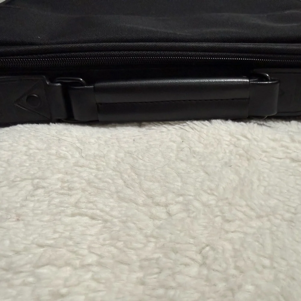 Vtg deadstock Targus Laptop Briefcase Y2K Office Core Minimalist Tech Bag Strap